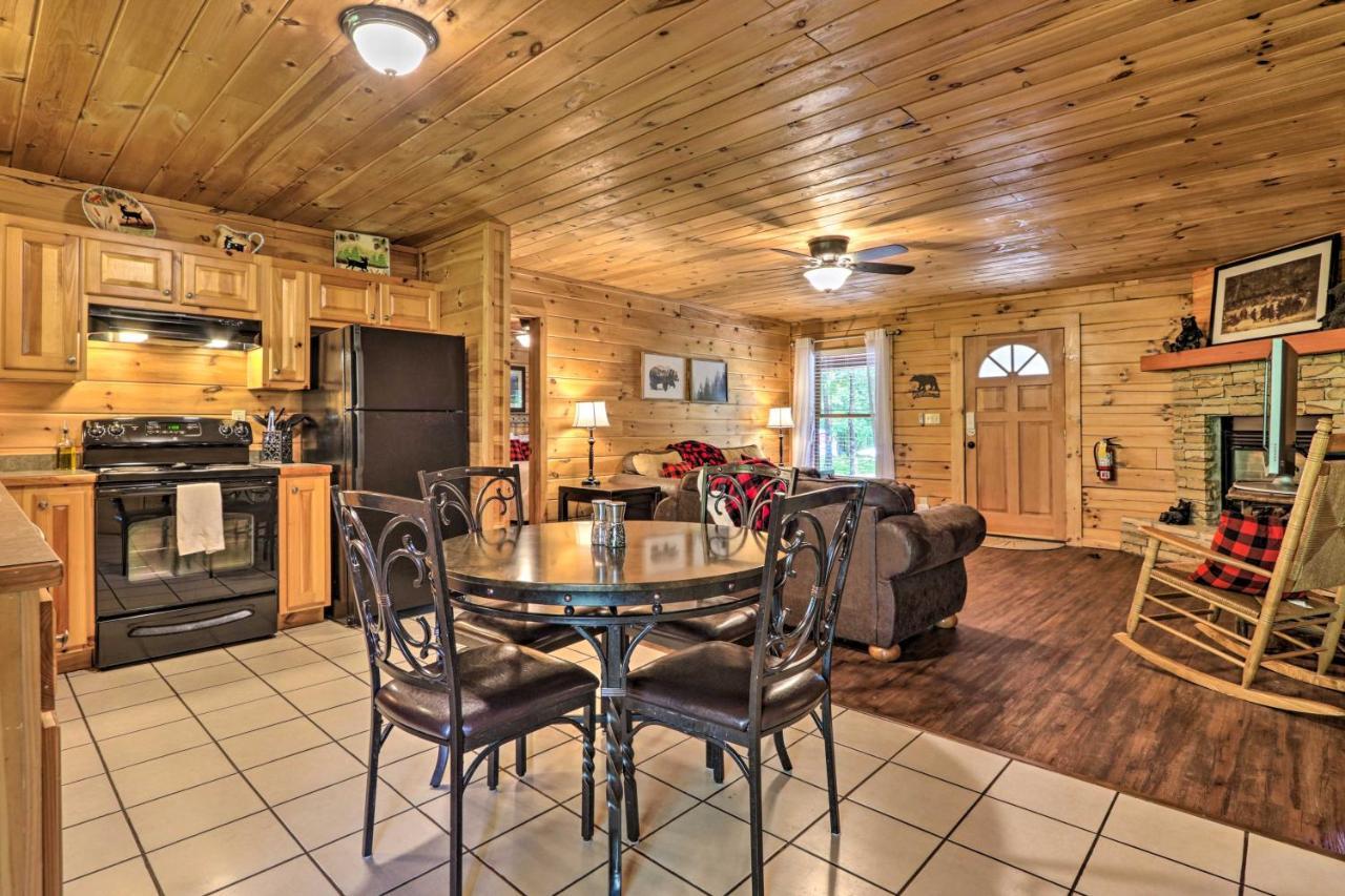 Cabin With Deck And Fireplace Less Than 3 Mi To Dollywood! Pigeon Forge Zewnętrze zdjęcie