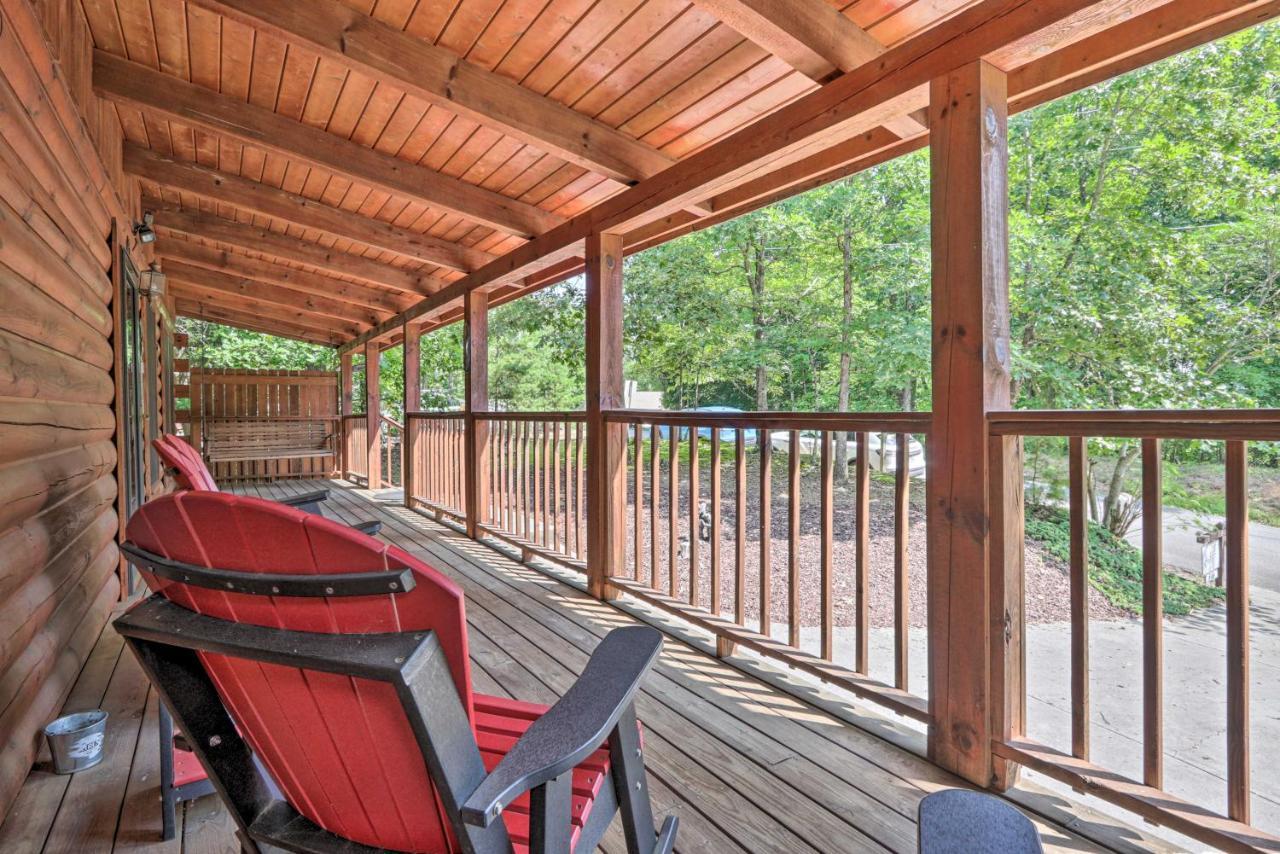 Cabin With Deck And Fireplace Less Than 3 Mi To Dollywood! Pigeon Forge Zewnętrze zdjęcie